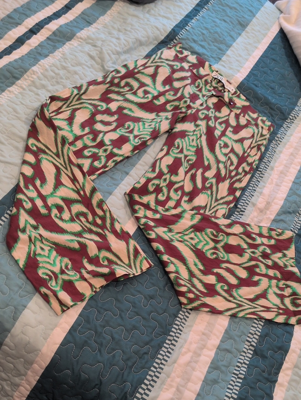 Zara Printed Wide-Leg Pant